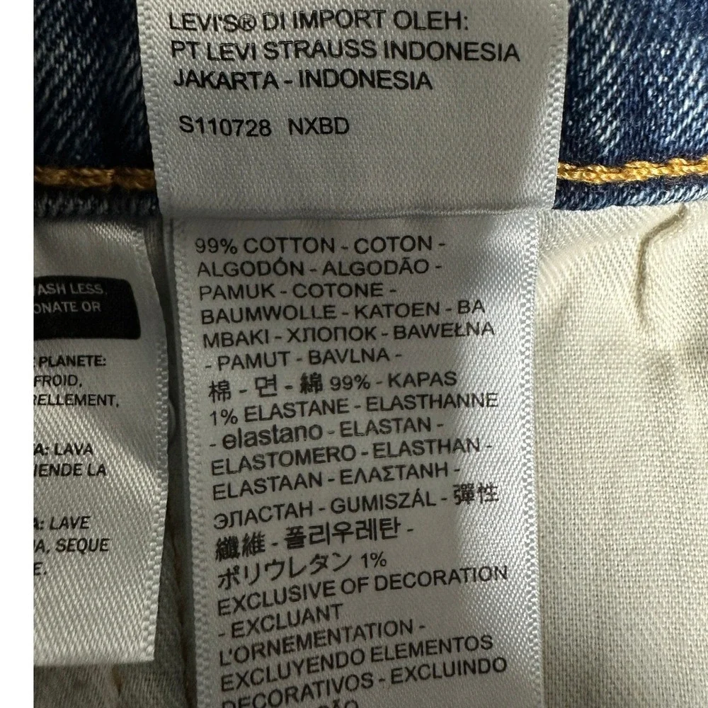 NEW Levis 505 Jeans Mens 38X30 Blue Regular Fit Straight Leg Distressed Stretch